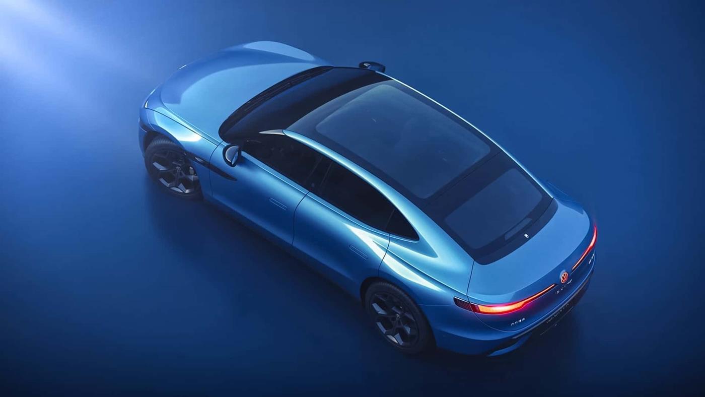 Eski tasarımları unutun: Volkswagen ID. UNYX 09 sedan sahnede